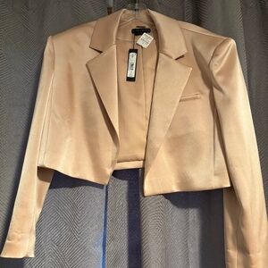 Alice + Olivia Cropped Blazer NWT Size 10